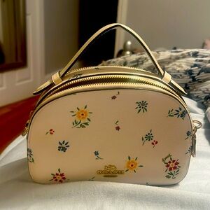 Original Brand New coach carry me on your arm/shoulder